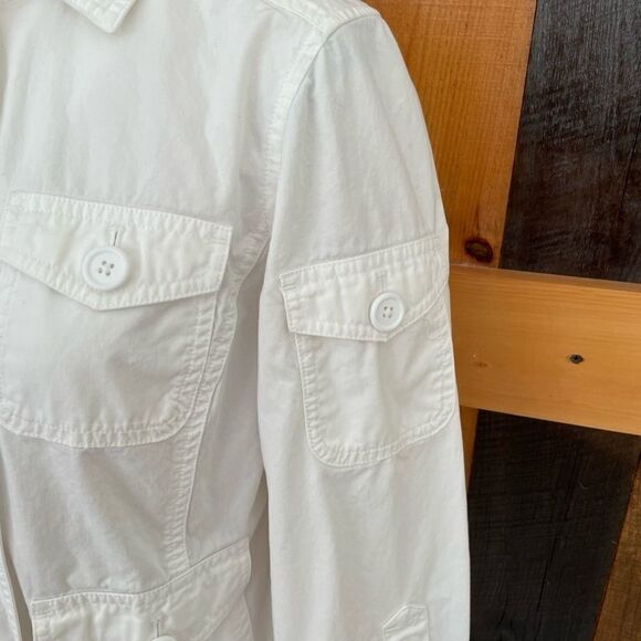 LL Bean white 100% cargo style jacket with pockets, size XS petite. - Picture 3 of 9